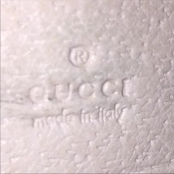 Authentic Gucci Key Holder - Picture 3 of 7